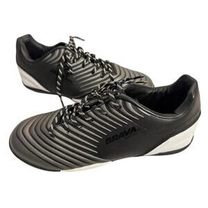 Brava Youth Boys Size 4.5 Black White Exempt Turf Cleats Soccer Athletic
